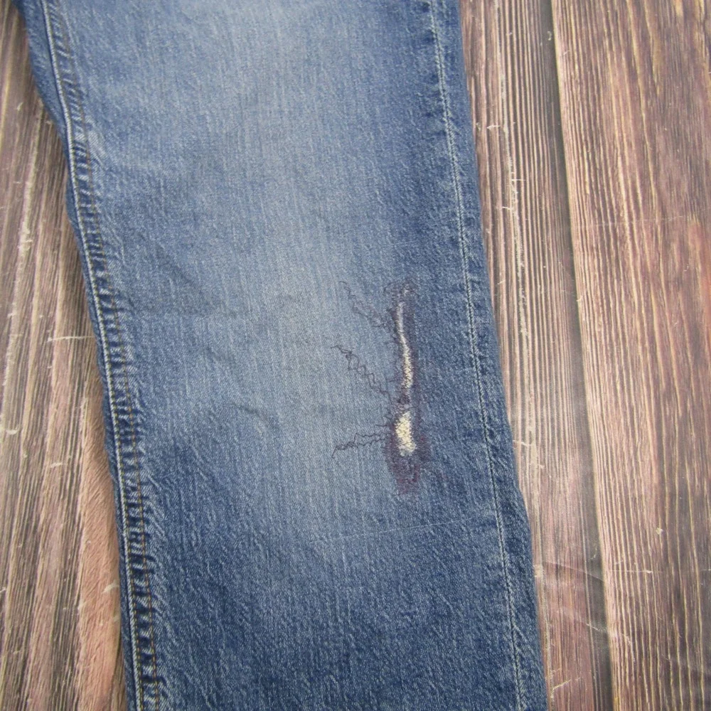 Levi's 541 Athletic Taper Men 33x30 Blue Distressed Stretch Denim Jeans